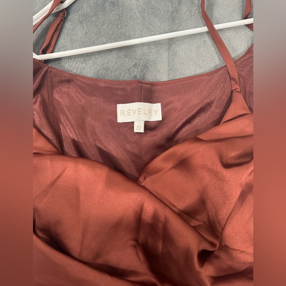 NWT Revelry Skye Satin Cinnamon Rose Bridesmaid Dress (Petite length) - Picture 4 of 5